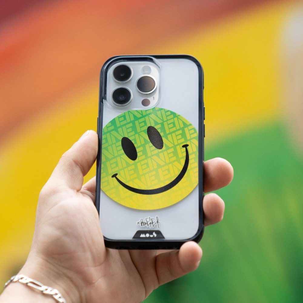 Clarity 2.0-Ben Eine Green Smiley MagSafe® Compatible Phone Case |  iPhone 14 iPhone 14 iPhone 14